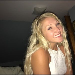 Meet your Posher, Tori
